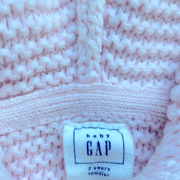 Cute Gap powdered pink/soft pink 2T zipper sweater! - Picture 2 of 3